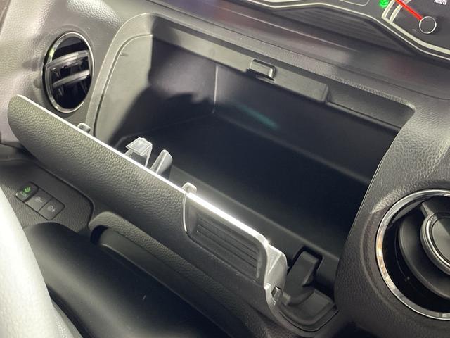N-BOXカスタム G・Lターボホンダセンシング ホンダセンシング 純正8インチナビ バックカメラ 両側電動スライドドア ハーフレザーシート シートヒーター ビルトインETC 革巻きステアリング パドルシフト LED シーケンシャルウィンカー フォグ(35枚目)