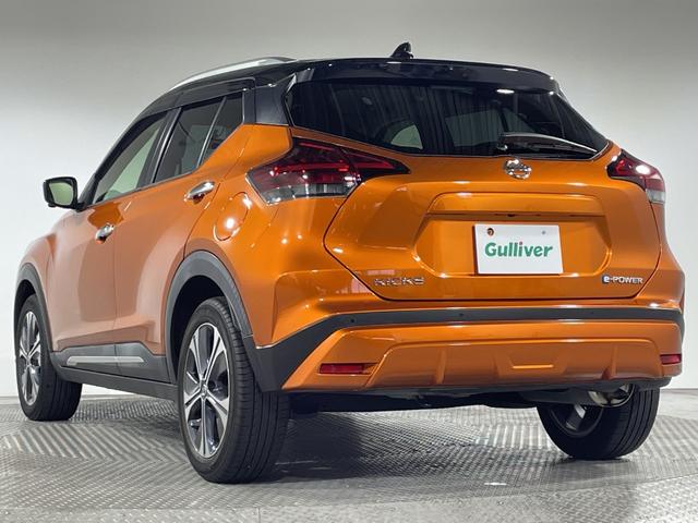 キックス Ｘ　ツートーンインテリアエディション　純正９型ナビ　アラウンドビューＭ　セーフティＡ　ＰｒｏＰＩＬＯＴ　Ｄルームミラー　２トーンカラー　ＬＥＤ　ルーフレール　電動ＰＢ／オートＢＨ　ステアリングＨ　合皮シート　前シートＨ　ＥＴＣ２．０（63枚目）