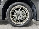 ハイブリッドZS 煌III トヨタセーフティセンス 純正10型ナビ 純正フリップダウンモニター 両側電動スライドドア ハーフレザーシート シートヒーター ETC ドライブレコーダー コーナーセンサー プッシュスタートボタン(76枚目)