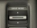【ドライブモード】例えば、ECOモード・スポーツモード・スノーモード・EVモード等、走行シーンやご状況に合わせて、好きな時に走行モードを切り換えられます! ※車種によってモードが異なります。
