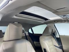 �ڥࡼ��롼�ա�ŷ�椫�����ۤβ��䤫�ʸ����֤䤫����������ळ�Ȥ��Ǥ��롢�쥯�����Ρ֥���롼�աפǤ���Ƭ��Υ����å��ǥࡼ��롼�դ��Ĥ��뤳�Ȥ��Ǥ��ޤ��� 2