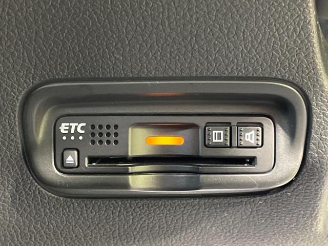 【ＥＴＣ】高速道路の料金所をストレスなく通過！話題のスポットやサービスエリアに多い「スマートＩＣ」利用時は必須のアイテムです。当店でセットアップを実施、ご納車当日からすぐにご利用いただけます！