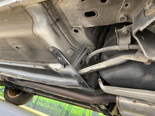 エクストレイル ２０Ｘ　１年保証付　純正ナビ　バックカメラ　禁煙車　スマートキー　ビルトインＥＴＣ　オートライト　オートエアコン　純正１７インチアルミ　ＣＤ　ＤＶＤ再生（29枚目）