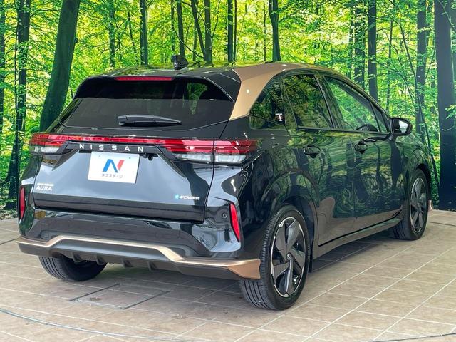 ☆全国のネクステージからお取り寄せが可能※!遠方の店舗に展示してあるクルマが気になる場合も、最寄りの店舗でご覧いただくことが可能です!是非私たちに要望をお聞かせください!※別途費用