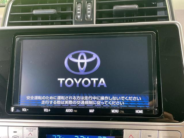 【純正ナビ】人気の純正ナビを装備。オーディオ機能も充実しており、Ｂｌｕｅｔｏｏｔｈ接続すればお持ちのスマホやＭＰ３プレイヤーの音楽を再生可能！毎日の運転がさらに楽しくなります！！