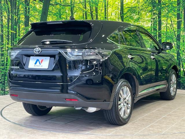 ☆全国のネクステージからお取り寄せが可能※!遠方の店舗に展示してあるクルマが気になる場合も、最寄りの店舗でご覧いただくことが可能です!是非私たちに要望をお聞かせください!※別途費用