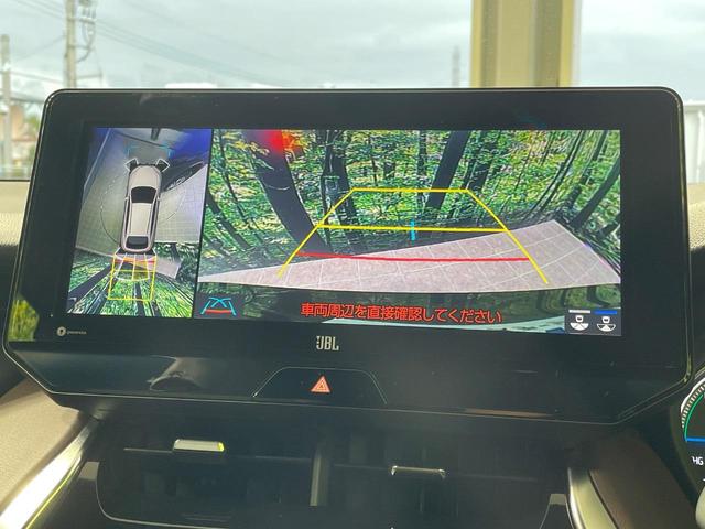 【パノラミックビューモニター】専用のカメラにより、上から見下ろしたような視点で360度クルマの周囲を確認することができます☆死角部分も確認しやすく、狭い場所での切り返しや駐車もスムーズに行えます。