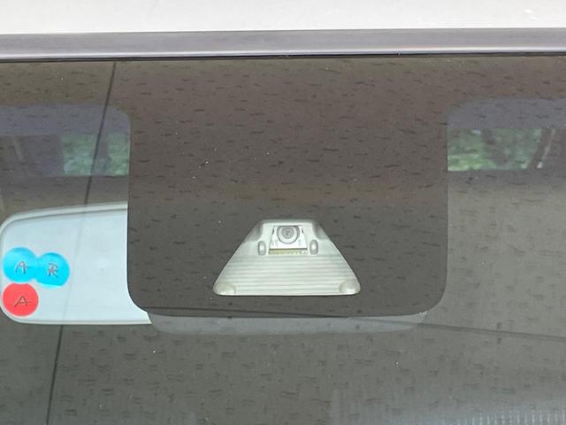 ステラ L スマートアシスト 1年保証付 禁煙車 衝突軽減システム SDナビ Bluetooth再生 ワンセグTV CD/DVD再生 車線逸脱警報 ドアバイザー 横滑り防止装置 プライバシーガラス バニティーミラー(4枚目)