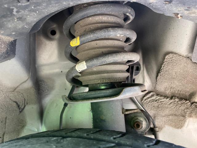 ステラ L スマートアシスト 1年保証付 禁煙車 衝突軽減システム SDナビ Bluetooth再生 ワンセグTV CD/DVD再生 車線逸脱警報 ドアバイザー 横滑り防止装置 プライバシーガラス バニティーミラー(20枚目)