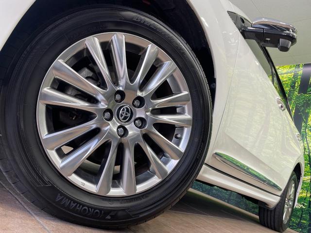 【純正18インチアルミホイール】外観にマッチした純正アルミホイールを装着しております。各種社外アルミホイールや、スタッドレスタイヤも取扱いしております。是非ご相談ください♪