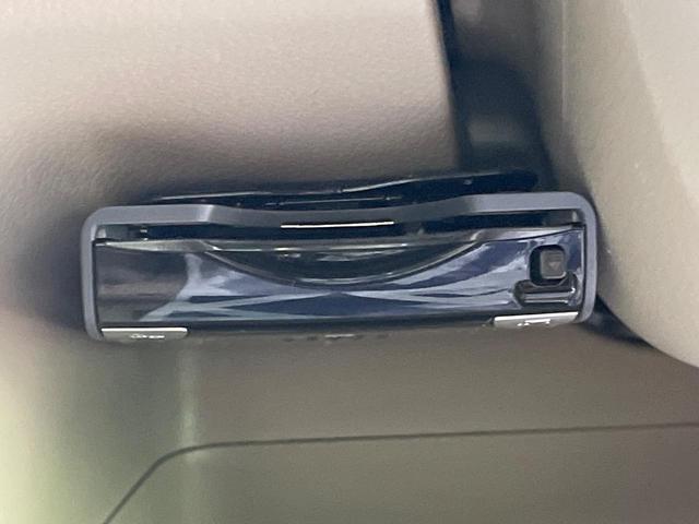 【ＥＴＣ】高速道路の料金所をストレスなく通過！話題のスポットやサービスエリアに多い「スマートＩＣ」利用時は必須のアイテムです。当店でセットアップを実施、ご納車当日からすぐにご利用いただけます！