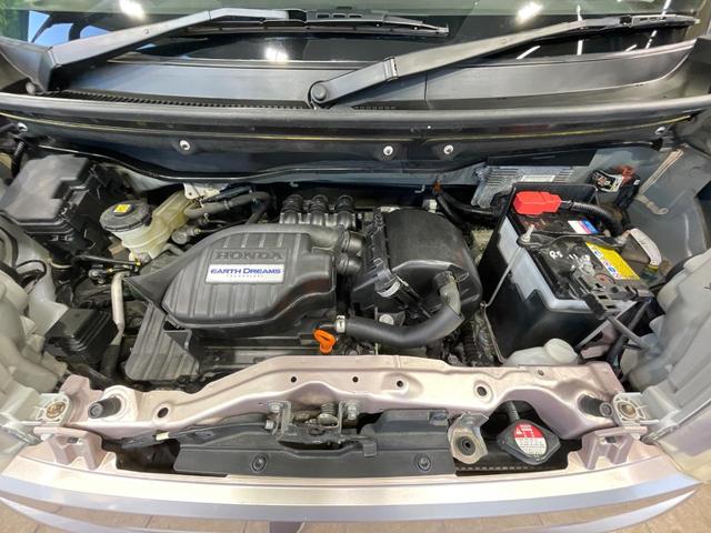 親切・丁寧な専門メカニックスタッフが応対！・車検・点検整備・事故等の修理などアフターサービスも安心。お車のカスタマイズもネクステージのサービススタッフまでご相談ください！