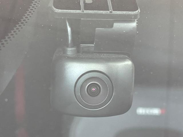 オーラ ニスモ 1年保証付 純正9型ナビ 全周囲カメラ BOSEサウンド 衝突被害軽減システム レーダークルーズ パワーシート ドラレコ コーナーセンサー スマートキー LEDヘッド ETC2.0 オートハイビーム(24枚目)