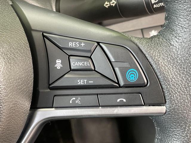 【プロパイロット】高速道路での長距離走行が楽に！！渋滞時と巡回走行のシーンで、アクセル・ブレーキ・ステアリングを自動で制御し、長距離運転の負担を軽減してくれます♪