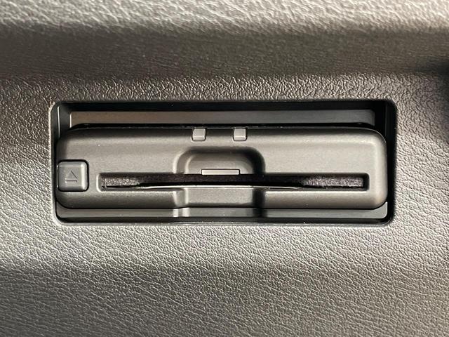 【ＥＴＣ】高速道路の料金所をストレスなく通過！話題のスポットやサービスエリアに多い「スマートＩＣ」利用時は必須のアイテムです。当店でセットアップを実施、ご納車当日からすぐにご利用いただけます！