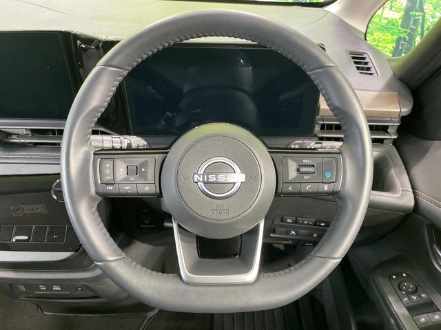 【純正革巻きステアリング】上質な革を使用することで、手にしっかり馴染みとても運転しやすいハンドルです♪