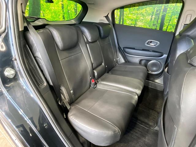 ヴェゼル ハイブリッドＸ・ホンダセンシング　１年保証付　禁煙車　衝突軽減装置　純正ナビ　バックカメラ　レーダークルーズコントロール　ドライブレコーダー　ＥＴＣ　ＬＥＤヘッドライト　レーンアシスト　Ｂｌｕｅｔｏｏｔｈ再生　フルセグＴＶ（9枚目）