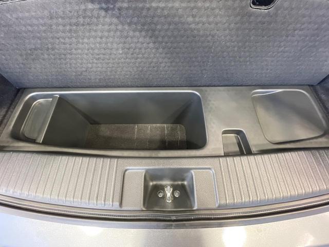 ヴェゼル ハイブリッドＸ・ホンダセンシング　１年保証付　禁煙車　衝突軽減装置　純正ナビ　バックカメラ　レーダークルーズコントロール　ドライブレコーダー　ＥＴＣ　ＬＥＤヘッドライト　レーンアシスト　Ｂｌｕｅｔｏｏｔｈ再生　フルセグＴＶ（47枚目）