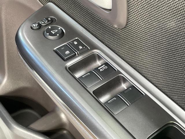 フリード Ｇ・ホンダセンシング　１年保証付　禁煙車　衝突軽減装置　ＳＤナビ　バックカメラ　両側電動スライドドア　レーダークルーズコントロール　ＬＥＤヘッドライト　ＥＴＣ　Ｂｌｕｅｔｏｏｔｈ再生　クリアランスソナー（31枚目）