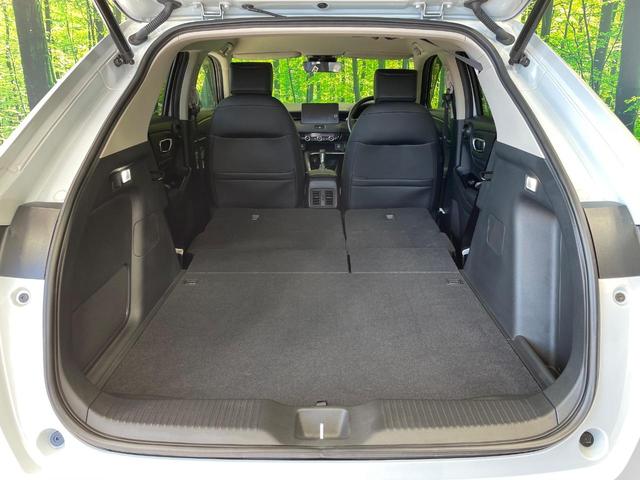 ヴェゼル ｅ：ＨＥＶ　Ｚ　１年保証　全周囲カメラ　衝突被害軽減システム　禁煙車　電動リアゲート　ハーフレザーシート　コーナーセンサー　スマートキー　ＬＥＤヘッド　ＥＴＣ２．０　純正１８インチアルミ　オートライト（10枚目）