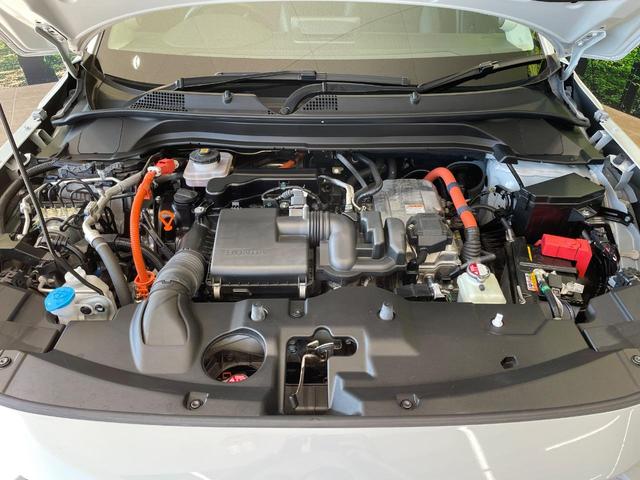 ヴェゼル ｅ：ＨＥＶ　Ｚ　１年保証　全周囲カメラ　衝突被害軽減システム　禁煙車　電動リアゲート　ハーフレザーシート　コーナーセンサー　スマートキー　ＬＥＤヘッド　ＥＴＣ２．０　純正１８インチアルミ　オートライト（18枚目）