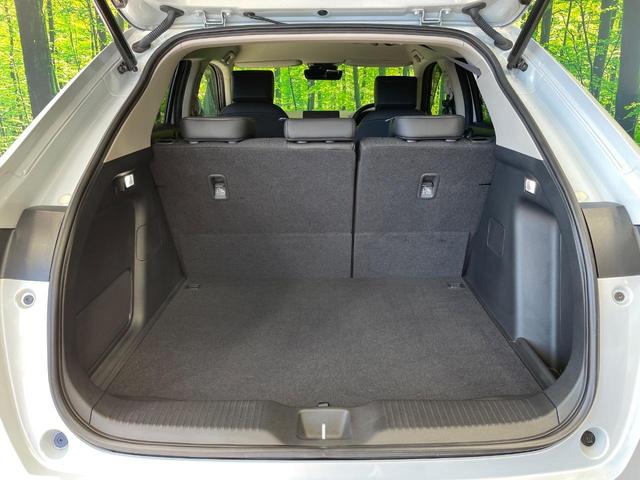 ヴェゼル ｅ：ＨＥＶ　Ｚ　１年保証　全周囲カメラ　衝突被害軽減システム　禁煙車　電動リアゲート　ハーフレザーシート　コーナーセンサー　スマートキー　ＬＥＤヘッド　ＥＴＣ２．０　純正１８インチアルミ　オートライト（38枚目）