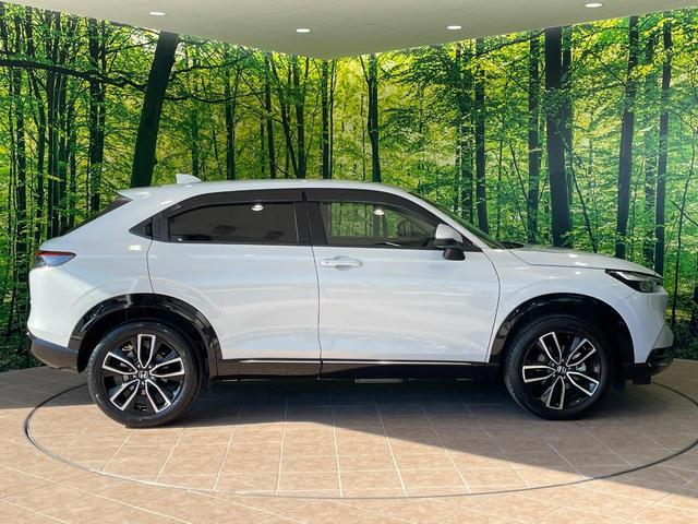 ヴェゼル ｅ：ＨＥＶ　Ｚ　１年保証　全周囲カメラ　衝突被害軽減システム　禁煙車　電動リアゲート　ハーフレザーシート　コーナーセンサー　スマートキー　ＬＥＤヘッド　ＥＴＣ２．０　純正１８インチアルミ　オートライト（43枚目）