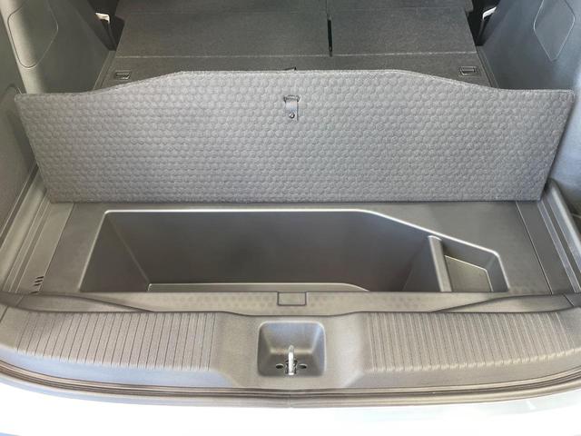 ヴェゼル ｅ：ＨＥＶ　Ｚ　１年保証　全周囲カメラ　衝突被害軽減システム　禁煙車　電動リアゲート　ハーフレザーシート　コーナーセンサー　スマートキー　ＬＥＤヘッド　ＥＴＣ２．０　純正１８インチアルミ　オートライト（54枚目）