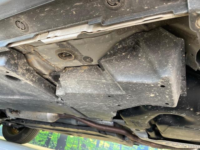 ヤリスクロス ハイブリッドZ 1年保証付 純正ディスプレイオーディオ 全周囲カメラ 衝突被害軽減システム レーダークルーズ 禁煙車 ハーフレザーシート パワーシート コーナーセンサー LEDヘッド ETC シートヒーター(30枚目)