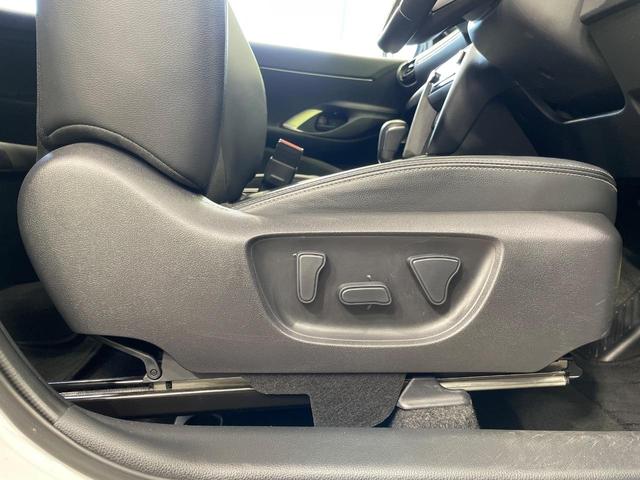 ヤリスクロス ハイブリッドZ 1年保証付 純正ディスプレイオーディオ 全周囲カメラ 衝突被害軽減システム レーダークルーズ 禁煙車 ハーフレザーシート パワーシート コーナーセンサー LEDヘッド ETC シートヒーター(39枚目)