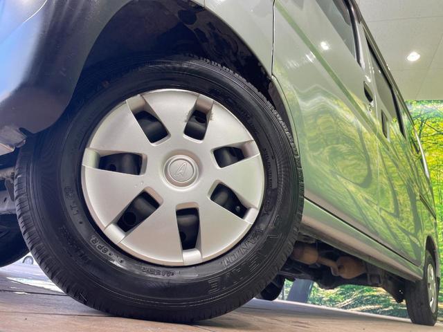 ハイゼットカーゴ クルーズＳＡＩＩＩ　１年保証付　衝突被害軽減システム　禁煙車　ＥＴＣ　オートマチックハイビーム　アイドリングストップ　ＬＥＤヘッドライト　ＣＤ再生　キーレスエントリー　横滑り防止装置　電動格納サイドミラー（14枚目）