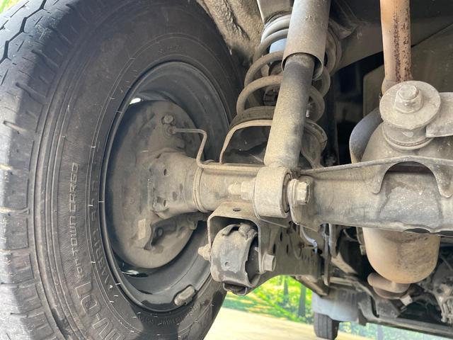 ハイゼットカーゴ クルーズＳＡＩＩＩ　１年保証付　衝突被害軽減システム　禁煙車　ＥＴＣ　オートマチックハイビーム　アイドリングストップ　ＬＥＤヘッドライト　ＣＤ再生　キーレスエントリー　横滑り防止装置　電動格納サイドミラー（31枚目）