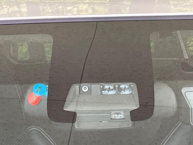 アクア Ｇ　Ｇ’ｓ　１年保証付　純正ナビ　衝突被害軽減システム　バックカメラ　禁煙車　ハーフレザーシート　ドラレコ　スマートキー　ＬＥＤヘッド　ＥＴＣ　クルコン　純正１７インチアルミ　オートハイビーム　オートライト（6枚目）