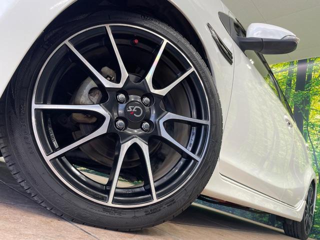 アクア Ｇ　Ｇ’ｓ　１年保証付　純正ナビ　衝突被害軽減システム　バックカメラ　禁煙車　ハーフレザーシート　ドラレコ　スマートキー　ＬＥＤヘッド　ＥＴＣ　クルコン　純正１７インチアルミ　オートハイビーム　オートライト（14枚目）