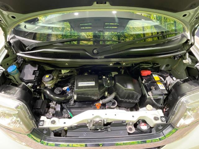 Ｎ－ＢＯＸカスタム Ｇ　ＳＳパッケージ　１年保証付　禁煙車　衝突軽減装置　両側電動スライドドア　ＳＤナビ　バックカメラ　ＥＴＣ　Ｂｌｕｅｔｏｏｔｈ再生　ＣＤ／ＤＶＤ再生　ＨＩＤヘッドライト　純正１４インチアルミホイール　ドアバイザー（18枚目）