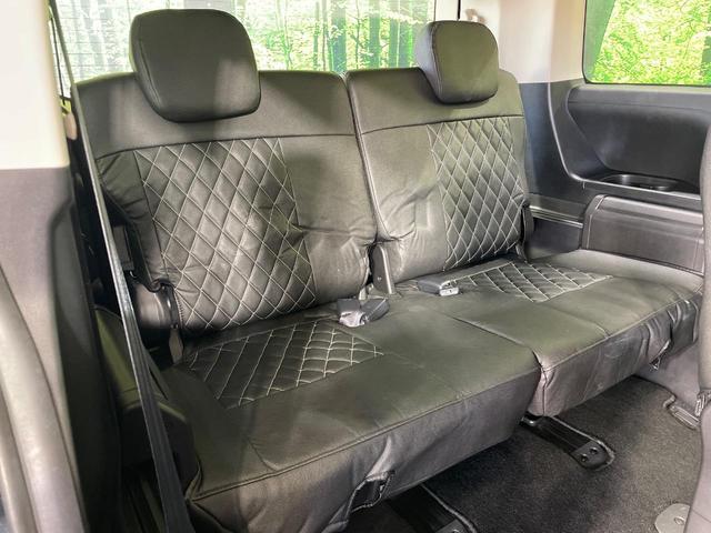 ３列目シートはもちろん状態良好☆大人でもゆったりと座って頂けますので、大人数でのお出かけもラクラクです♪ご家族で、気の知れた仲間で、ドライブに行くのが楽しみですね♪