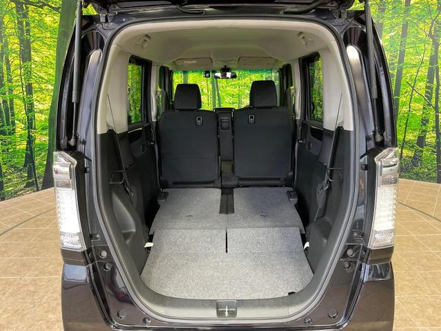 普段のお買い物や通勤、送迎等に十分な荷室スペースを確保しております。セカンドシートを倒すと、大きな荷物の積載も可能です♪