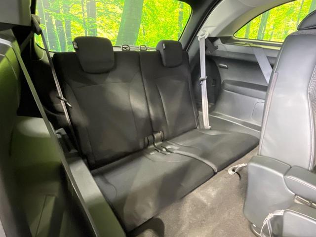 ３列目シートはもちろん状態良好☆大人でもゆったりと座って頂けますので、大人数でのお出かけもラクラクです♪ご家族で、気の知れた仲間で、ドライブに行くのが楽しみですね♪