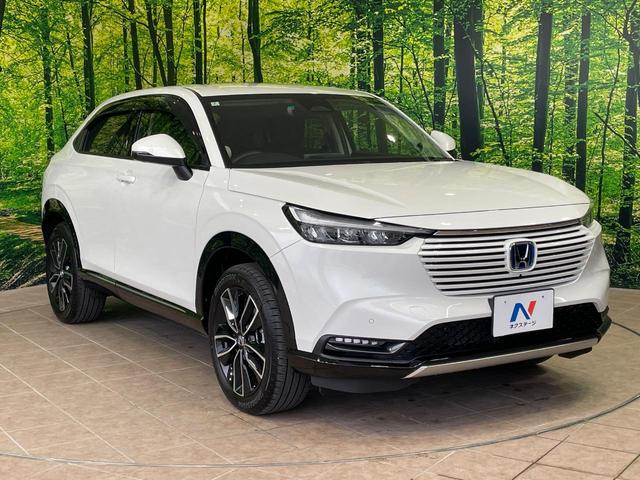 高透明度のガラス皮膜で撥水はもちろん、上質なツヤ・光沢を実現。紫外線や酸性雨から大切な愛車を保護し、色あせ・劣化を防止。「弾スプラッシュコート」、「弾プリミッサコート」からお選びいただけます。