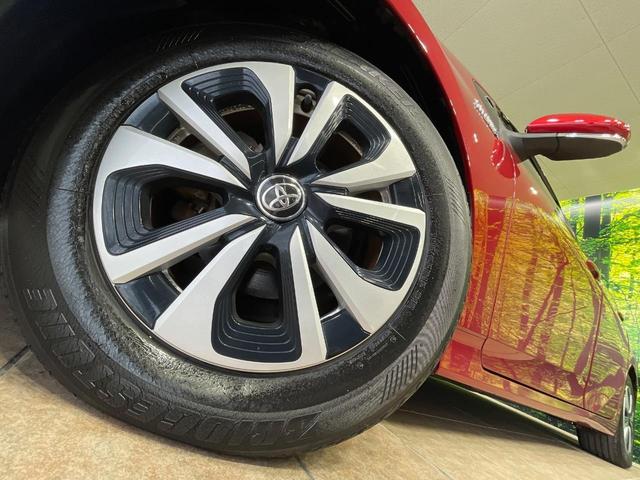 【純正○○インチアルミホイール】外観にマッチした純正アルミホイールを装着しております。各種社外アルミホイールや、スタッドレスタイヤも取扱いしております。是非ご相談ください♪