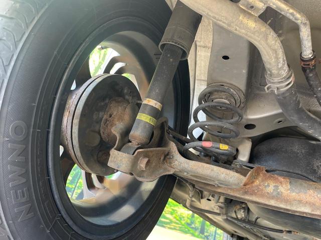 下回りの劣化予防の為の防錆加工の施工も承っております。降雪地域はもちろん、沿岸部にお住いの方や、趣味でマリン・ウィンタースポーツをされる方に大変好評いただいております。