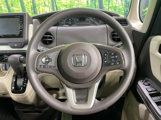 【ステアリングスイッチ】運転中、前方から目線をそらすことなく、オーディオ等の操作が可能な便利機能！安心＆快適なドライブを演出してくれます♪