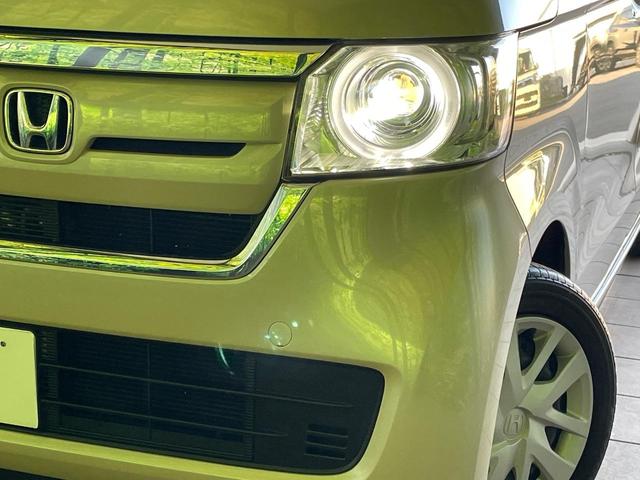 【ＬＥＤヘッドライト】悪天候や夜間走行時も良好な視界を確保し安心して運転できる高輝度ＬＥＤヘッドライトを装備！点灯速度が早く、消費電力も抑えられています。