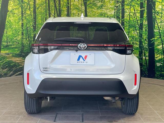 安心の最長１０年・走行無制限保証（有償）をご用意。保証内容も充実はもちろん、無料点検＆オイル交換や、年中無休の全国・２４時間ロードサービスも付帯されておりますのでご安心下さい。