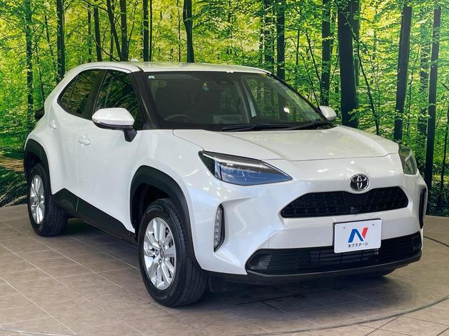 高透明度のガラス皮膜で撥水はもちろん、上質なツヤ・光沢を実現。紫外線や酸性雨から大切な愛車を保護し、色あせ・劣化を防止。「弾スプラッシュコート」、「弾プリミッサコート」からお選びいただけます。