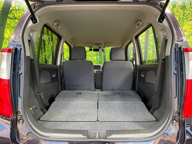 普段のお買い物や通勤、送迎等に十分な荷室スペースを確保しております。セカンドシートを倒すと、大きな荷物の積載も可能です♪