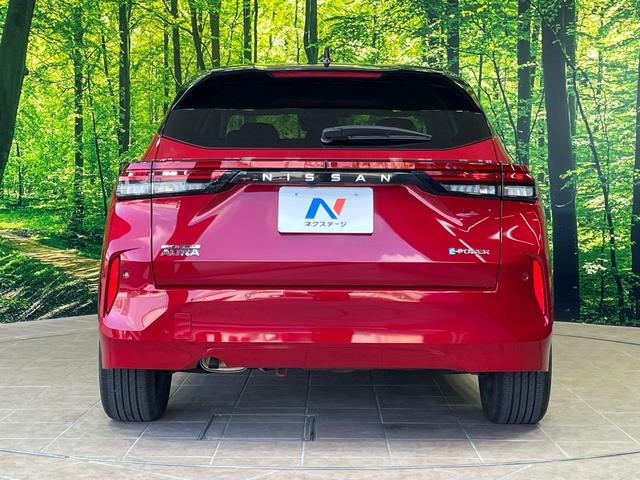 安心の最長１０年・走行無制限保証（有償）をご用意。保証内容も充実はもちろん、無料点検＆オイル交換や、年中無休の全国・２４時間ロードサービスも付帯されておりますのでご安心下さい。