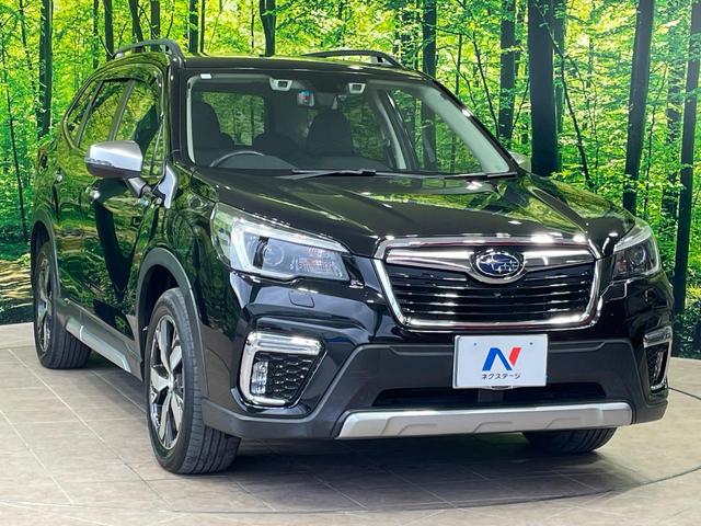 高透明度のガラス皮膜で撥水はもちろん、上質なツヤ・光沢を実現。紫外線や酸性雨から大切な愛車を保護し、色あせ・劣化を防止。「弾スプラッシュコート」、「弾プリミッサコート」からお選びいただけます。