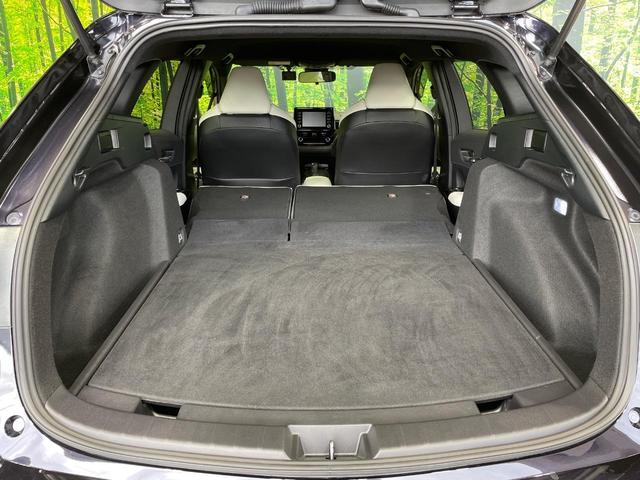 普段のお買い物や通勤、送迎等に十分な荷室スペースを確保しております。セカンドシートを倒すと、大きな荷物の積載も可能です♪