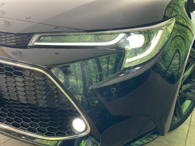 【ＬＥＤヘッドライト】悪天候や夜間走行時も良好な視界を確保し安心して運転できる高輝度ＬＥＤヘッドライトを装備！点灯速度が早く、消費電力も抑えられています。